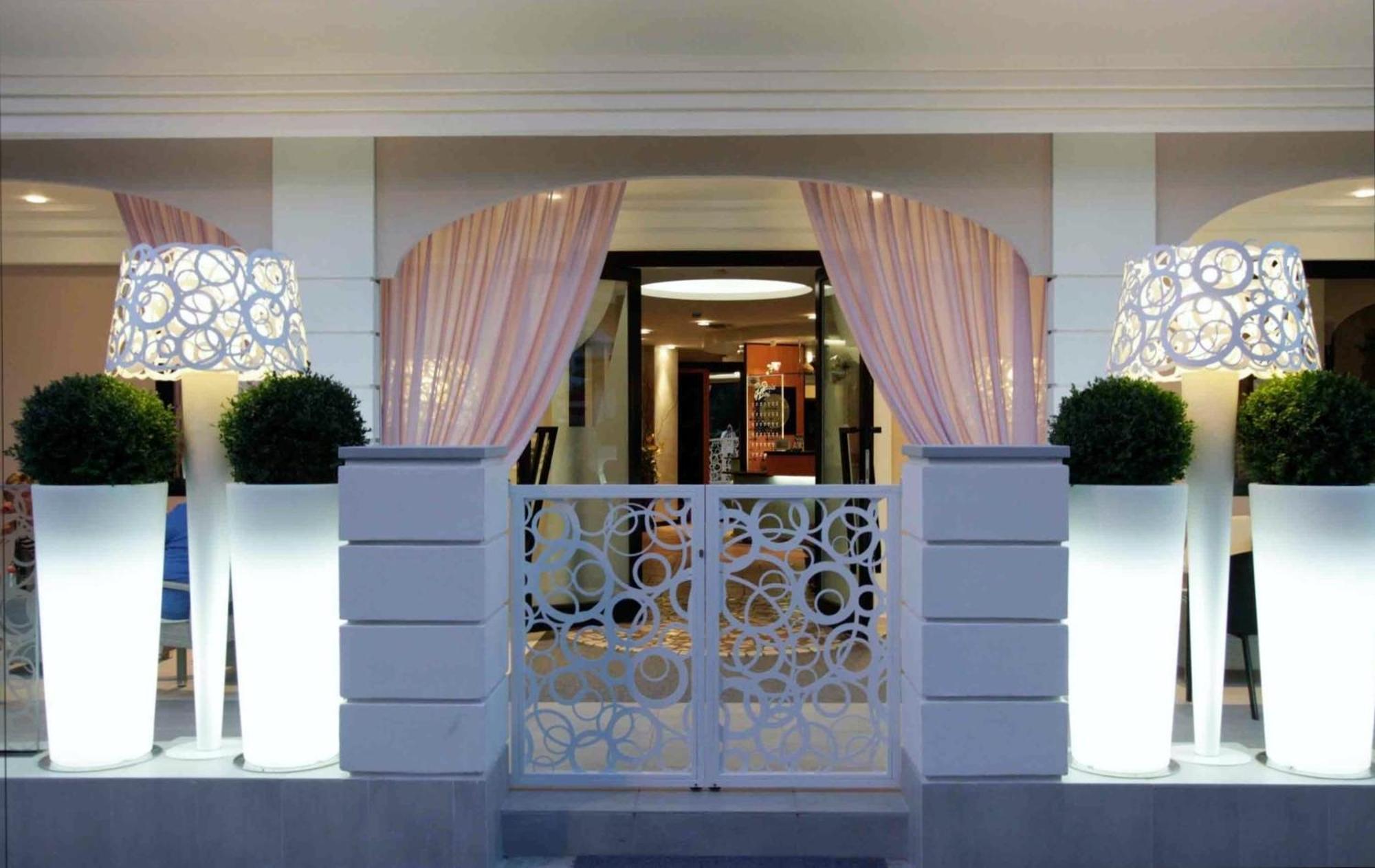 Hotel Villa Paola Rimini Esterno foto