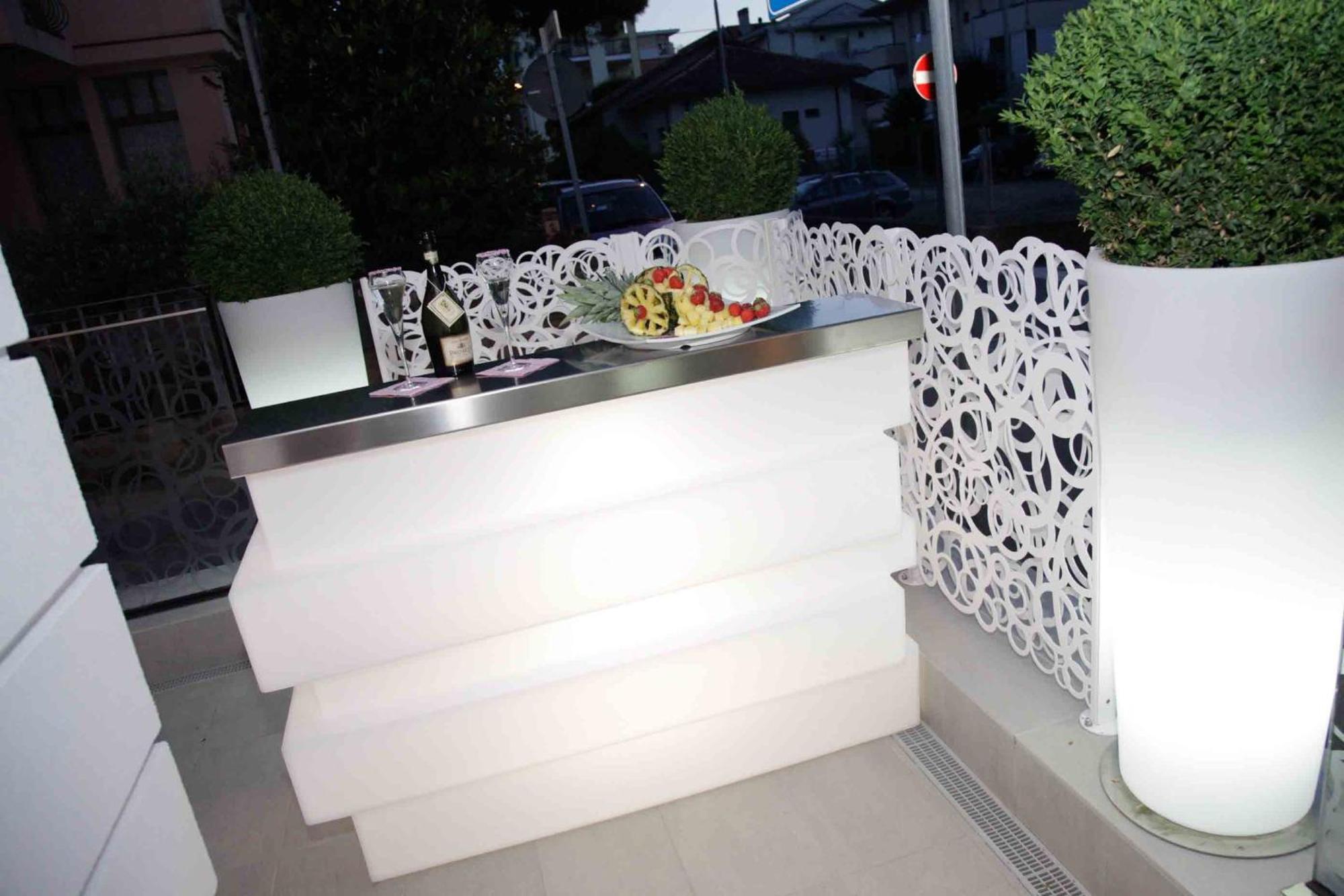 Hotel Villa Paola Rimini Esterno foto